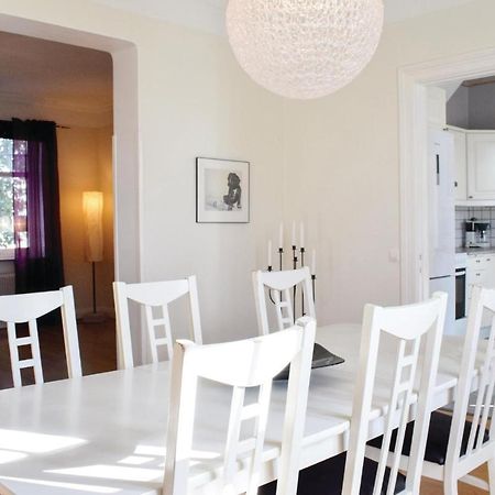 Amazing Apartment In Ystad With Kitchen Extérieur photo